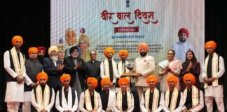 Uttarakhand:-राजभवन में आयोजित हुआ वीर बाल दिवस कार्यक्रम,राज्यपाल ने कहा-वीर साहिबजादों के त्याग,बलिदान,साहस को याद करने का दिन है वीर बाल दिवस