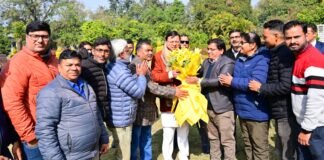 Uttarakhand:-उत्तरांचल प्रेस क्लब की नव निर्वाचित कार्यकारिणी के सदस्यों ने सीएम धामी से की भेंट