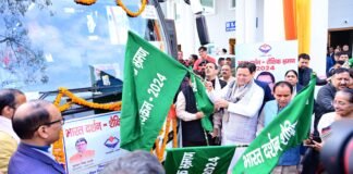 Uttarakhand:-सीएम धामी टॉपर 157 छात्र-छात्राओं को भारत दर्शन शैक्षिक भ्रमण यात्रा पर किया रवाना कहा-यात्रा पर उत्तराखंड की विशिष्टता के बारे में बताएं मेधावी छात्र-छात्राएं