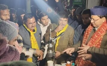 Rudraprayag:-सीएम धामी ने सारी गांव में ग्राम वासियों एवं स्थानीय निवासियों द्वारा आयोजित विभिन्न कार्यक्रमों में किया प्रतिभाग,विकास योजनाओं का लिया फीडबैक