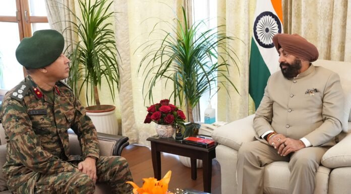 Uttarakhand:-केंद्रीय सैनिक कल्याण बोर्ड के सचिव ब्रिगेडियर दिग्विजय सिंह बसेरा ने राज्यपाल से की भेंट,विभिन्न क्रिया-कलापों और योजनाओं के बारे में दी जानकारी