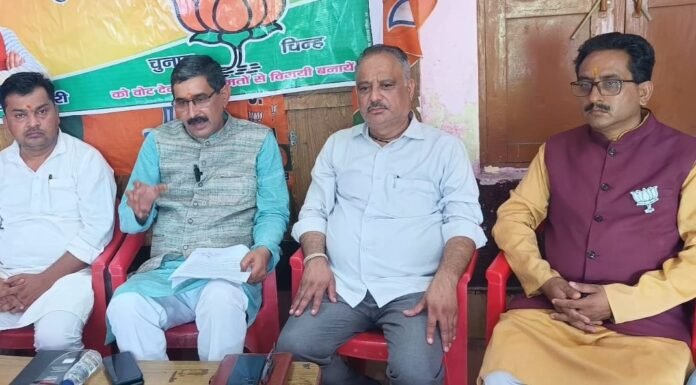 Uttarakhand:-निकाय चुनावों के बीच उत्तराखंड में मदरसों की जांच शुरू,कांग्रेस ने उठाए सवाल,भाजपा का जवाब कहा-अवैध मदरसों पर कार्यवाही देवभूमि का स्वरूप बनाए रखने के लिए जरूरी