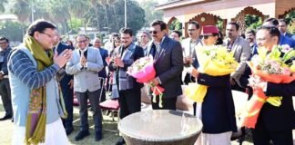 New Year 2025:-नववर्ष के अवसर पर विधायकों,पुलिस-प्रशासन के अधिकारियों ने सीएम धामी से की भेंट,दी शुभकामनाएं