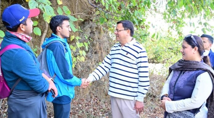 Uttarakhand:-मुख्यमंत्री पुष्कर धामी ने किया देहरादून-मसूरी ट्रैक मार्ग का पैदल निरीक्षण