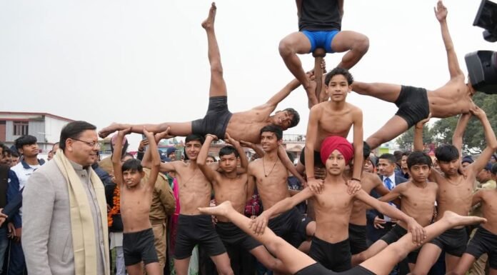 Uttarakhand:-राष्ट्रीय खेलों से पहले प्रदेश को मिली बड़ी सौगात,सीएम धामी ने चकरपुर,खटीमा में नव निर्मित वन चेतना केंद्र स्पोर्ट्स स्टेडियम का किया लोकार्पण