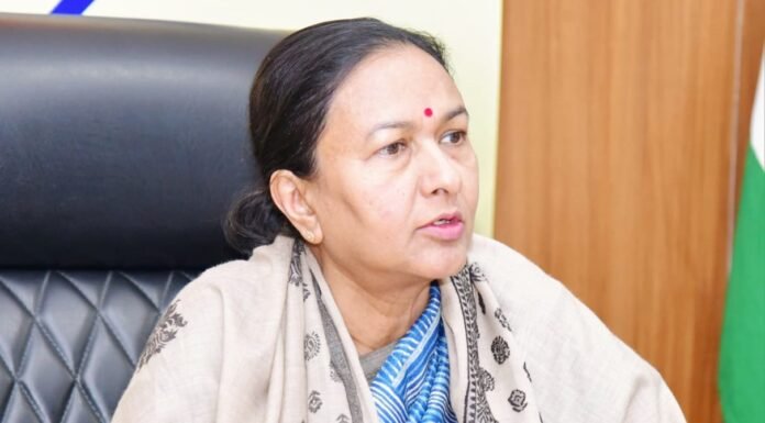 Uttarakhand:-मुख्य सचिव ने आयुष्मान कार्ड को लेकर कॉमन सर्विस सेंटरों को दिेए सख्त निर्देश,किसी भी धोखाधड़ी गतिविधि में न हों शामिल,नहीं तो होगी सख्त कार्रवाई