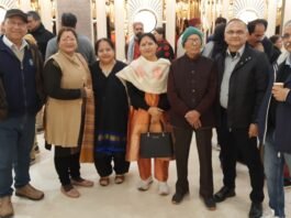 Noida:-पौड़ी गढ़वाल की पट्टी कफोलस्यूं के ग्राम थापली के प्रवासियों ने नोएडा में किया नववर्ष-2025 का भव्य पहाड़ी कार्यक्रम का आयोजन