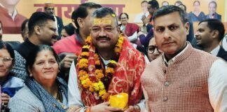 Uttarakhand:-नगर निगम देहरादून के मेयर पद पर सौरभ थपलियाल को मैदान में उतारने से एबीवीपी व भाजयुमो में उत्साह,मेयर बनाने के लिए झोंकी पूरी ताकत