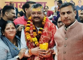 Uttarakhand:-नगर निगम देहरादून के मेयर पद पर सौरभ थपलियाल को मैदान में उतारने से एबीवीपी व भाजयुमो में उत्साह,मेयर बनाने के लिए झोंकी पूरी ताकत