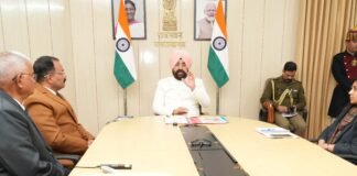 Uttarakhand:-सोबन सिंह जीना विश्वविद्यालय के कुलपति प्रो.सतपाल सिंह बिष्ट ने राज्यपाल के समक्ष ‘वन यूनिवर्सिटी-वन रिसर्च’के अंतर्गत चल रहे शोध कार्य की प्रगति पर दिया प्रस्तुतीकरण