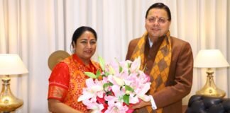 New Delhi:-मुख्यमंत्री पुष्कर सिंह धामी ने दिल्ली में नवनिर्वाचित मुख्यमंत्री रेखा गुप्ता से भेंट कर उन्हें नई जिम्मेदारी के लिए दी बधाई एवं उज्ज्वल कार्यकाल हेतु शुभकामनाएं