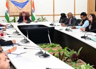 Uttarakhand:-मुख्य सचिव राधा रतूड़ी की अध्यक्षता में हुई स्टेट कॉओपरेटिव डेवलपमेंट कमेटी की बैठक,सेना और एसएसबी के साथ भी खाद्यान्न,सब्जियों एवं मीट की आपूर्ति के सम्बन्ध में होगा एमओयू