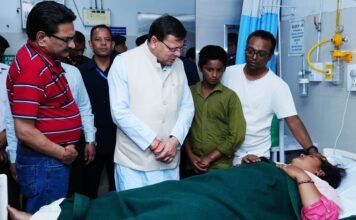Uttarakhand:-कुट्टू का आटा खाने से देहरादून में कई लोग बीमार,अस्पताल में भर्ती मरीजों मिले सीएम धामी और स्वास्थ्य मंत्री,अधिकारियों को समुचित इलाज देने के दिए निर्देश