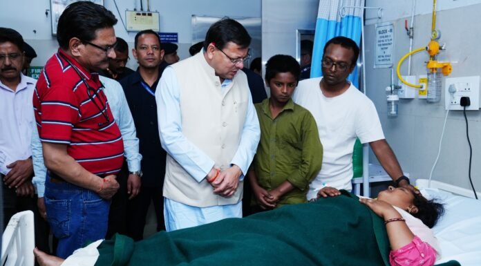 Uttarakhand:-कुट्टू का आटा खाने से देहरादून में कई लोग बीमार,अस्पताल में भर्ती मरीजों मिले सीएम धामी और स्वास्थ्य मंत्री,अधिकारियों को समुचित इलाज देने के दिए निर्देश