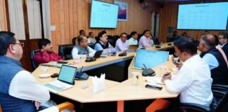 Uttarakhand:-मुख्यमंत्री पुष्कर धामी का अधिकारियों को निर्देश कहा-आगामी 10 साल की वित्तीय स्थिति की पूरी योजना करें तैयार
