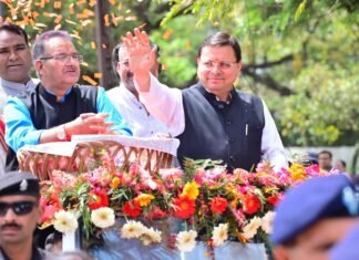 Uttarakhand:-सरकार के सेवा,सुशासन और विकास के तीन साल पूरे होने पर आयोजित कार्यक्रम शामिल हुए सीएम धामी कहा-राज्य स्थापना वर्ष के 25 वर्ष पूर्ण होने पर राज्य के शहरों में देवभूमि सिल्वर जुबली पार्क का होगा निर्माण