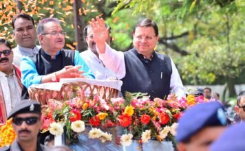 Uttarakhand:-सरकार के सेवा,सुशासन और विकास के तीन साल पूरे होने पर आयोजित कार्यक्रम शामिल हुए सीएम धामी कहा-राज्य स्थापना वर्ष के 25 वर्ष पूर्ण होने पर राज्य के शहरों में देवभूमि सिल्वर जुबली पार्क का होगा निर्माण