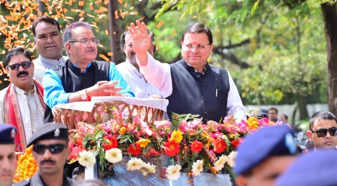 Uttarakhand:-सरकार के सेवा,सुशासन और विकास के तीन साल पूरे होने पर आयोजित कार्यक्रम शामिल हुए सीएम धामी कहा-राज्य स्थापना वर्ष के 25 वर्ष पूर्ण होने पर राज्य के शहरों में देवभूमि सिल्वर जुबली पार्क का होगा निर्माण