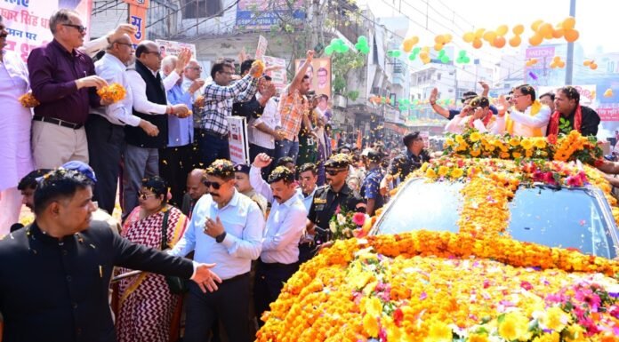 Uttarakhand:-राज्य सरकार के तीन साल पूरे होने पर लाखों लोगों तक पहुंचा प्रशासन,बहुउद्देशीय शिविर के जरिए प्रदेशवासियों को सरकारी योजनाओं का मिला लाभ
