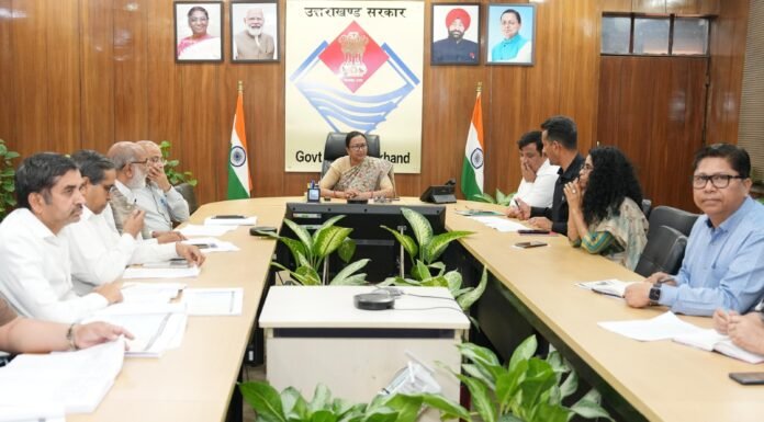 Dehradun:-मुख्य सचिव राधा रतूड़ी ने व्यय वित्त समिति में विभिन्न प्रस्तावों पर दिया अनुमोदन