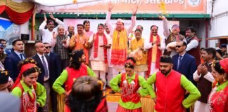 Uttarakhand:-भाजपा मुख्यालय में बिखरे होली के रंग,मुख्यमंत्री सहित वरिष्ठ नेताओं ने की शिरकत