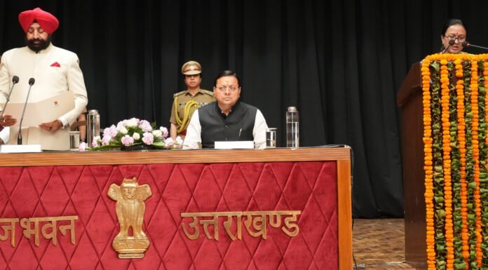 Uttarakhand:-राधा रतूड़ी ने राज्य मुख्य सूचना आयुक्त,कुशला नन्द और देवेन्द्र कुमार आर्य ने ली राज्य सूचना आयुक्त के पद की शपथ