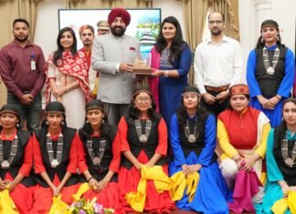 Uttarakhand:-राजभवन में मनाया गया हिमाचल प्रदेश का स्थापना दिवस,राज्यपाल गुरमीत सिंह ने दी हार्दिक शुभकामनाएं
