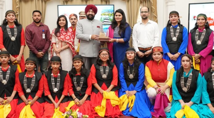 Uttarakhand:-राजभवन में मनाया गया हिमाचल प्रदेश का स्थापना दिवस,राज्यपाल गुरमीत सिंह ने दी हार्दिक शुभकामनाएं