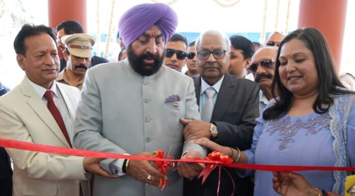 Udham Singh Nagar:-राज्यपाल लेफ्टिनेंट जनरल गुरमीत सिंह ने पंतनगर कृषि एवं प्रौद्योगिक विश्वविद्यालय के मधु वाटिका,गौरा देवी प्रशिक्षण केंद्र एवं देवकीनंदन अग्रवाल ऑफ बाजपुर छात्र मनोरंजन केंद्र का किया शुभारंभ