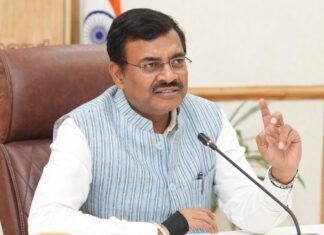 Haridwar Kumbh 2027:-हरिद्वार कुंभ को भव्य बनाने की तैयारी तेज,मुख्य सचिव ने की कुंभ की तैयारियों की समीक्षा,विभागों को दिए योजना बनाने के निर्देश