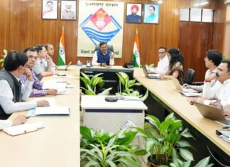 Dehradun:-मुख्य सचिव आनन्द बर्द्धन की अध्यक्षता में हुई विश्व बैंक सहायता प्राप्त अर्ध-शहरी क्षेत्रों में उत्तराखण्ड जलापूर्ति कार्यक्रम से सम्बन्धित 12वीं उच्चाधिकार प्राप्त समिति की बैठक