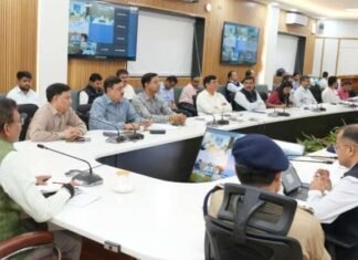 Chardham Yatra:-सुरक्षित,सुगम और सुव्यवस्थित चारधाम यात्रा की तैयारियों को लेकर मुख्य सचिव ने अधिकारियों के साथ की बैठक,यात्रा को लेकर तैयारियां समयबद्धता से पूरे करने के निर्देश