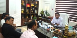 Dehradun:-पी.एम.एच.एस.ने विरोध कार्यक्रम एक माह के लिए किया स्थगित,सरकार के आश्वासन और स्वास्थ्य सचिव डॉ.आर.राजेश कुमार की पहल से डॉक्टरों की मांगों पर बनी सहमति