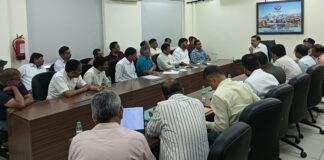 Chardham Yatra 2025:-आयुक्त गढवाल ने की चारधाम यात्रा व्यवस्थाओं की समीक्षा,होटल व्यवसायियों के संगठनों के पदाधिकारियों से लिये सुझाव