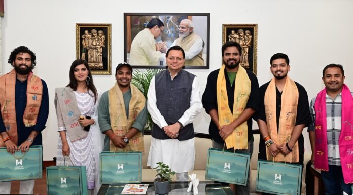 UTTARAKHAND:-फिल्म शूटिंग के लिए अपनी टीम के साथ उत्तराखंड पहुंचे प्रसिद्ध यूट्यूबर एवं कंटेंट क्रिएटर अमित भड़ाना सीएम धामी से की भेंट