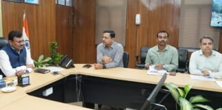 UTTARAKHAND:-मुख्य सचिव आनन्द बर्द्धन ने की लोक निर्माण विभाग एवं भारतीय राष्ट्रीय राजमार्ग प्राधिकरण की राज्य के अंतर्गत चल रही एवं आगामी महत्त्वपूर्ण योजनाओं की समीक्षा,अधिकारियों को दिए जरूरी निर्देश