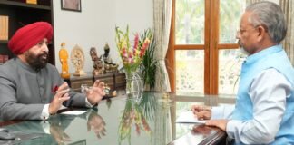 Dehradun:-पूर्व सैनिक कल्याण निगम के प्रबंध निदेशक ब्रिगेडियर जे.एन.एस.बिष्ट ने राज्यपाल गुरमीत सिंह से की शिष्टाचार भेंट,पूर्व सैनिकों,वीर नारियों और उनके आश्रितों के कल्याण से संबंधित विभिन्न योजनाओं पर की चर्चा