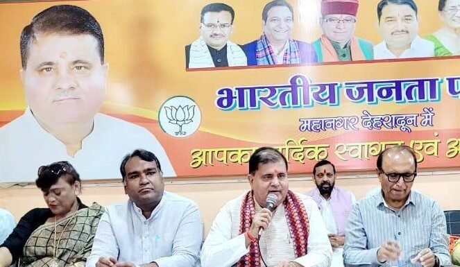 UTTARAKHAND:-भाजपा ने राहुल गांधी के हालिया बयानों को लेकर किया पलटवार कहा-राहुल की बातें,विदेश गए प्रतिनिधिमंडल की कोशिशों को कमजोर करने वाली