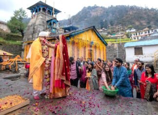 Wed in Uttarakhand:-त्रिजुगीनारायण में शादी के लिए दुनिया भर से आ रहे हैं जोड़े,शादियों के सीजन में रहती है एडवांस बुकिंग,इस साल अब तक 500 से अधिक हुई शादियां