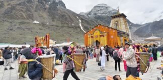 Kedarnath yatra 2025:-बाबा केदार के दर्शनों को उमड़े भक्त,आंकड़ा एक लाख पार
