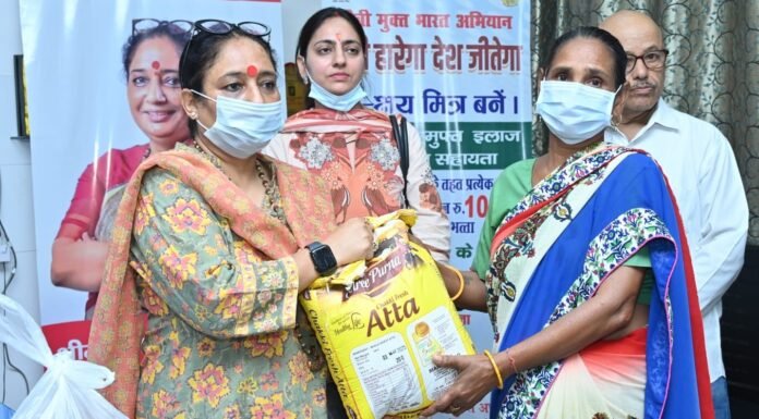 Kotdwar:-विधानसभा अध्यक्ष ने कोटद्वार बेस हॉस्पिटल में क्षय रोग से पीड़ित लोगों को वितरण किया दो महीने का राशन कहा-क्षय रोग से सावधानी,दूर करे यह बीमारी