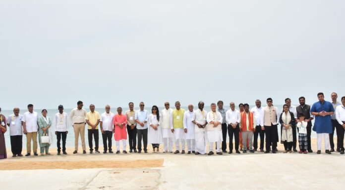 National:-हरिद्वार सांसद त्रिवेंद्र रावत विज्ञान एवं प्रौद्योगिकी,पर्यावरण,वन और जलवायु परिवर्तन संसदीय समिति के चार दिवसीय अध्ययन दौरे पर पहुंचे श्रीहरिकोटा और तिरुपति कहा-गगनयान की तैयारी से भारत आत्मनिर्भर और अग्रणी अंतरिक्ष राष्ट्र की ओर अग्रसर