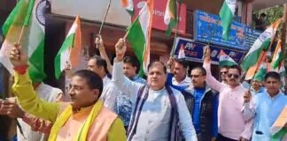 Chamoli:-पोखरी में आयोजित तिरंगा शौर्य सम्मान यात्रा में शामिल हुए राज्यसभा सांसद महेंद्र भट्ट कहा-तिरंगा यात्रा को लेकर उत्तराखंड में जबरदस्त उत्साह