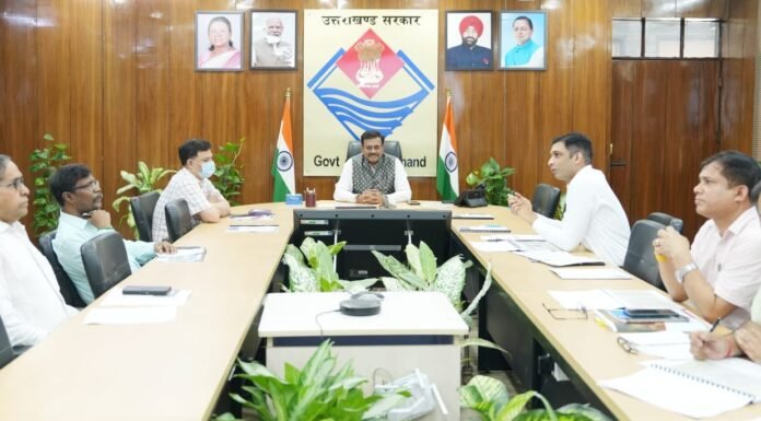 Dehradun:-मुख्य सचिव आनंद बर्धन की अध्यक्षता में हुई एशियाई विकास बैंक सहायतित टिहरी झील एरिया डेवलपमेंट प्रोजेक्ट उच्चाधिकार प्राप्त समिति की बैठक