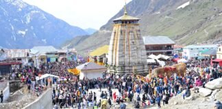 Uttarakhand Tourism:-उत्तराखंड में बढ़ रहा तीर्थाटन का दायरा,चारों धाम के साथ ही अन्य मंदिरों में भी पहुंच रहे हैं श्रद्धालु
