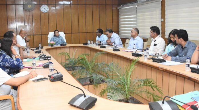 Uttarkashi:-विश्व योग दिवस पर आंगनबाड़ी केंद्रों पर भी योग सीखेंगे बच्चे,कैबिनेट मंत्री रेखा आर्या ने समीक्षा बैठक में अधिकारियों को दिए निर्देश