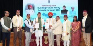 UTTARAKHAND:-राज्यपाल गुरमीत सिंह और सीएम धामी की उपस्थिति में शिक्षा विभाग ने उद्योगपतियों के साथ किया एमओयू,आधुनिकीकरण एवं बेहतर शैक्षणिक वातावरण देने के लिये उद्योग जगत और शिक्षा विभाग द्वारा शुरू की गई है नई पहल