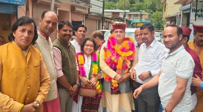 Panchayat chunav:-भाजपा प्रदेशाध्यक्ष महेंद्र भट्ट ने की उत्तरकाशी के यमुनाघाटी की सभी जिला पंचायत सदस्यों के चुनाव प्रचार की समीक्षा,सभी सीटों पर जीत के लक्ष्य बनाकर प्रचार में जुटने का किया आह्वाहन