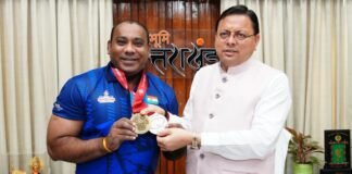 Dehradun:-वेटलिफ्टर मुकेश पाल ने सीएम धाम से की भेंट,मुख्यमंत्री ने उज्ज्वल भविष्य के लिए की कामना