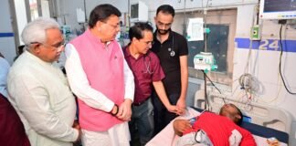 MANSA DEVI STAMPEDE:-मृतकों के परिजनों को पांच लाख का मुआवजा,सीएम धामी ने व्यक्त किया गहरा शोक,हरिद्वार एवं एम्स ऋषिकेश पहुंचकर हादसे में घायल श्रद्धालुओं का जाना हालचाल